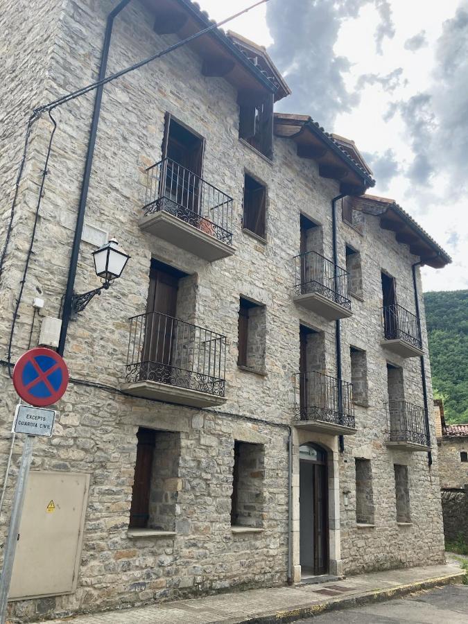 Апартаменти Casa Del Camino Б'єскас Екстер'єр фото